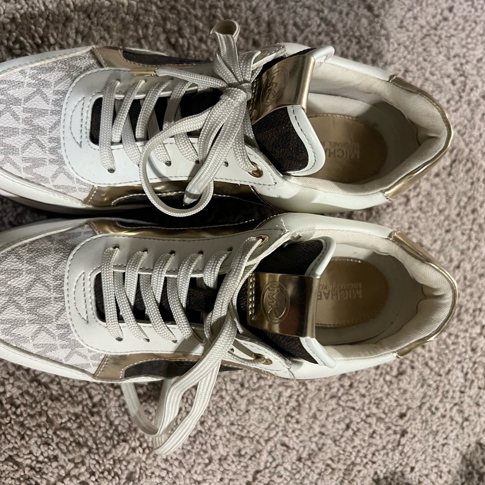 Women’s Michael Kors White and Gold Patterned Sneakers
